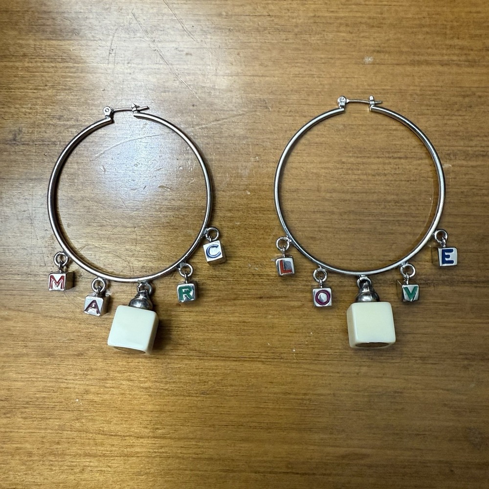 Marc Jacobs Hoop Earrings‎ Silver White Faux Pearl Glass Bead Dangle Statement